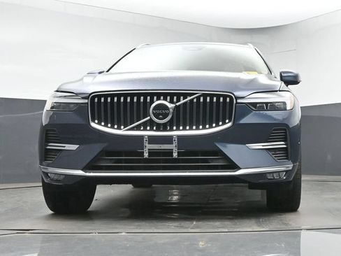 Used 2023 Volvo XC60 B5 Plus w/ Climate Package AWD/4WD image 12