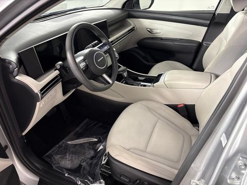 Used 2025 Hyundai Tucson SEL FWD image 27