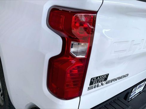 Used 2024 Chevrolet Silverado 1500 W/T AWD/4WD image 13