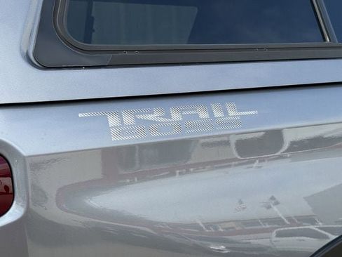 Used 2021 Chevrolet Silverado 1500 LT Trail Boss image 10