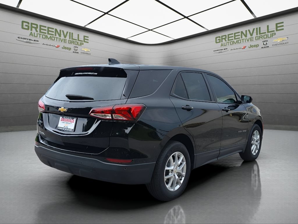 Used 2024 Chevrolet Equinox LS w/ LS Convenience Package FWD image 5