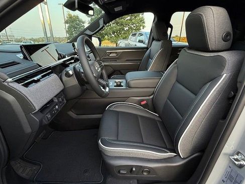 New 2026 GMC Sierra EV Elevation image 14