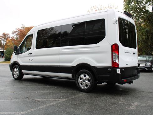 Used 2019 Ford Transit 350 XLT image 4