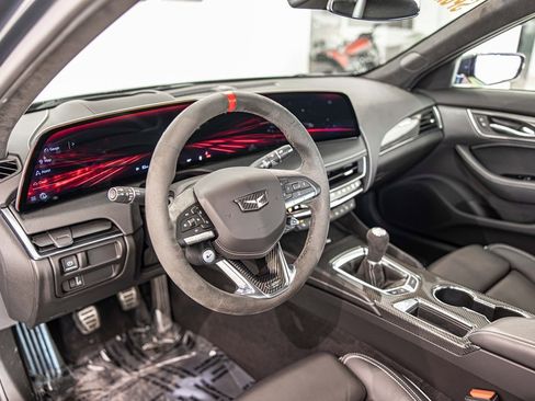 Used 2025 Cadillac CT5 V Blackwing image 20