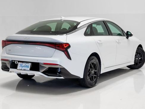 Used 2025 Kia K5 LXS FWD image 33