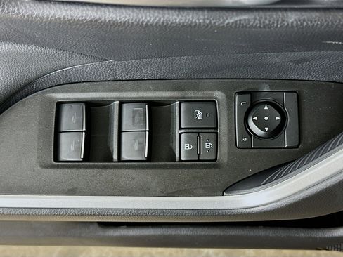 Used 2025 Toyota RAV4 XLE w/ Convenience Package image 15