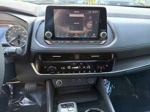 Used 2021 Nissan Rogue SL FWD image 26