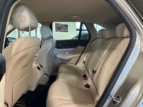 Used 2022 Mercedes-Benz GLC 300 GLC 300 Premium Package image 33