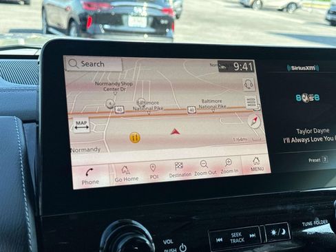 Used 2023 INFINITI QX80 Luxe w/ Cargo Package AWD/4WD image 4