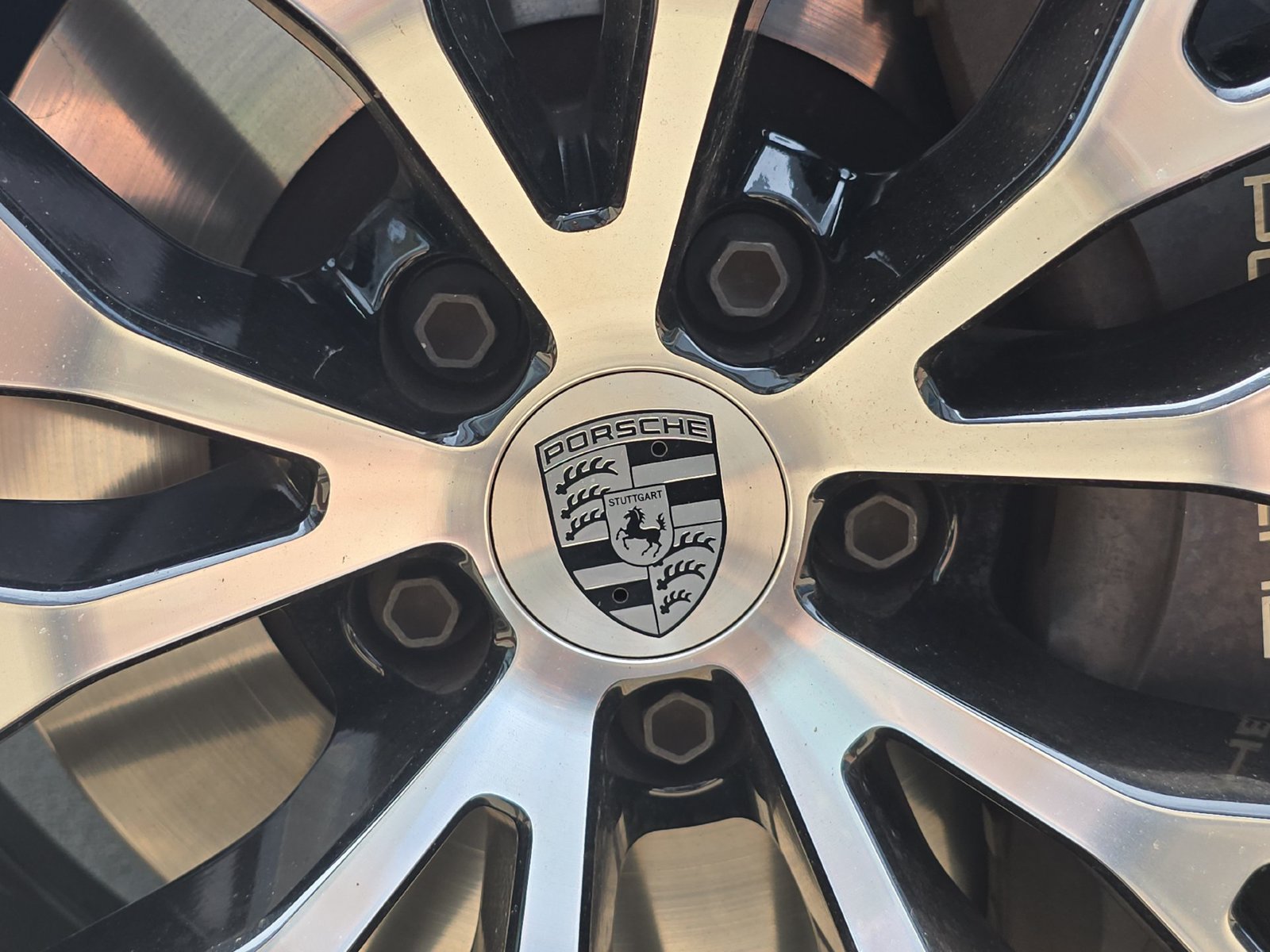 Certified 2026 Porsche Macan AWD/4WD image 12