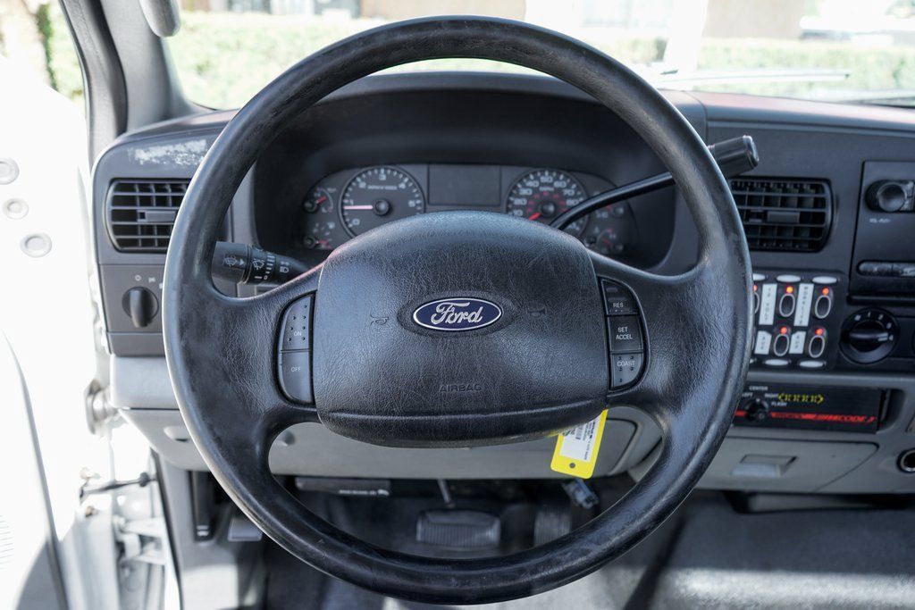 Used 2006 Ford F450 XL RWD image 26