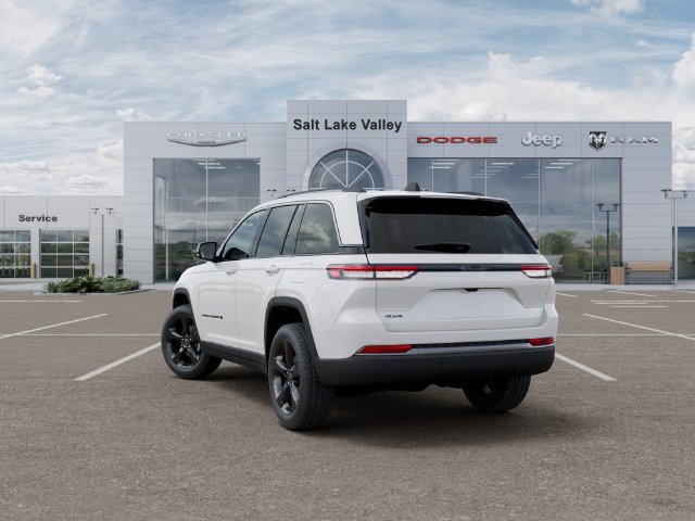New 2027 Jeep Grand Cherokee Limited w/ Trailer Tow Package AWD/4WD image 4