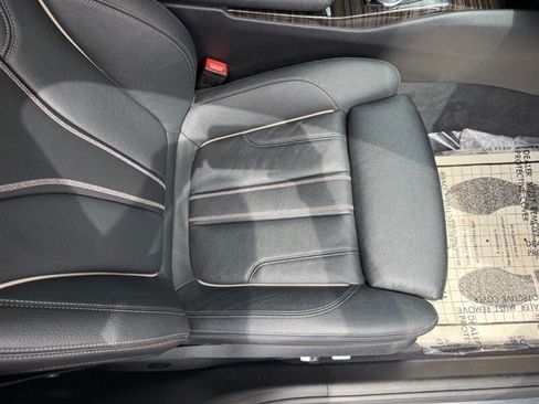 Used 2019 BMW 540i RWD image 16