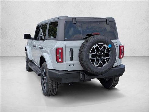 New 2026 Ford Bronco Outer Banks image 8