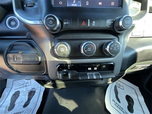 Used 2024 RAM 2500 Big Horn image 19