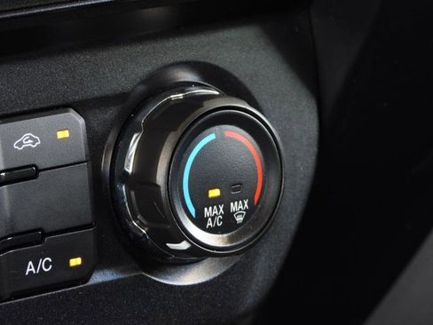 Used 2018 Ford F150 FX4 w/ Equipment Group 101A Mid AWD/4WD image 57