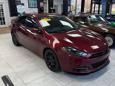 Used 2015 Dodge Dart SXT image 3