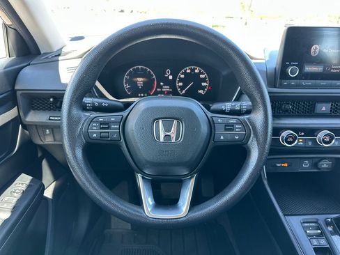 Used 2024 Honda CR-V LX image 14