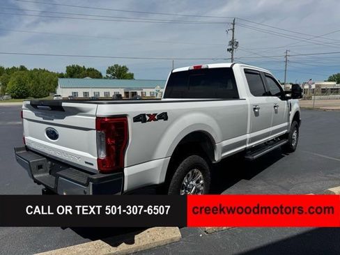 Used 2019 Ford F250 XLT w/ XLT Premium Package AWD/4WD image 4