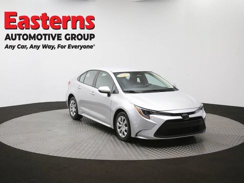 Used 2024 Toyota Corolla LE FWD image 45