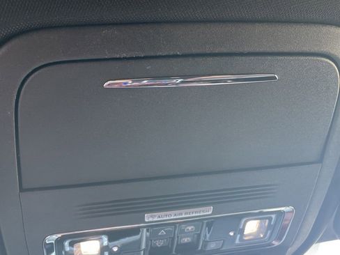 Used 2021 Lincoln Aviator Reserve w/ Equipment Group 201A RWD image 15