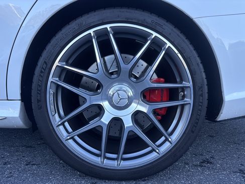 Used 2021 Mercedes-Benz E 63 AMG S image 25