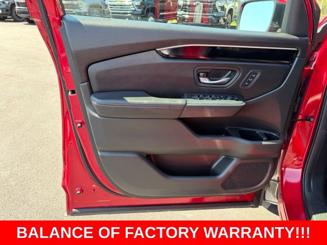 Used 2025 Honda Pilot Touring image 12