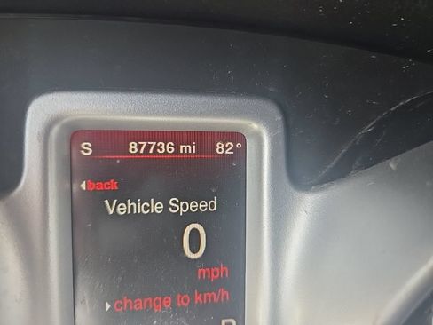 Used 2018 Dodge Journey GT w/ Nav & Sun Group FWD image 16