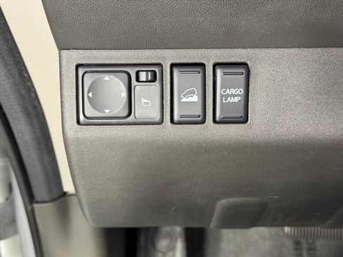 Used 2016 Nissan Frontier PRO-4X w/ Pro-4x Luxury Package image 17