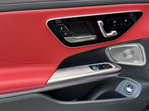 New 2026 Mercedes-Benz CLE 53 AMG 4MATIC Coupe image 11