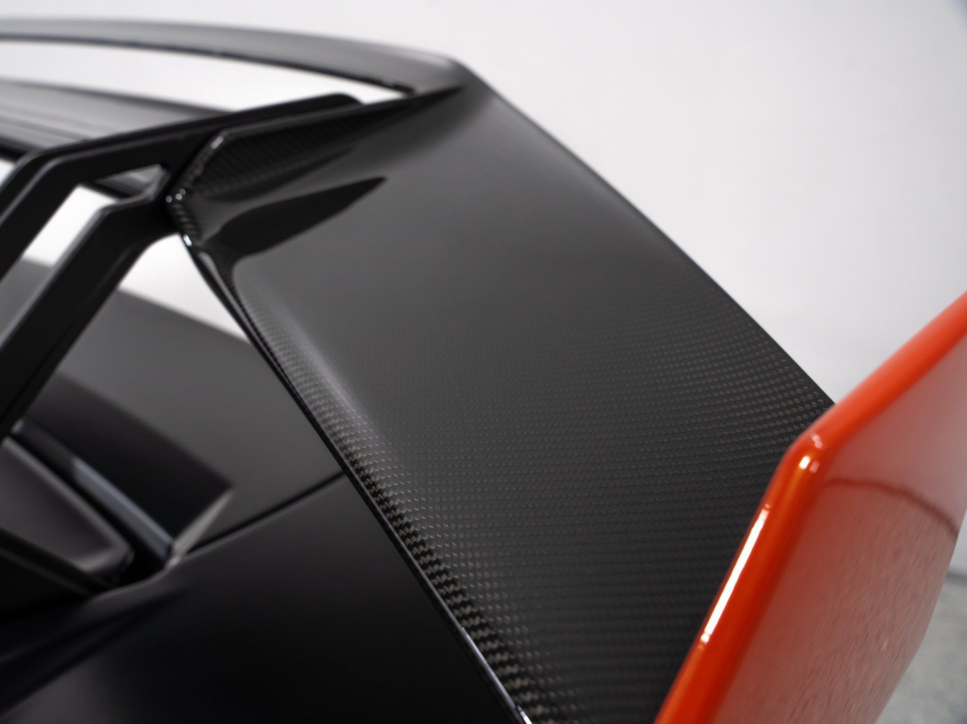 Used 2024 Lamborghini Huracan STO RWD image 30