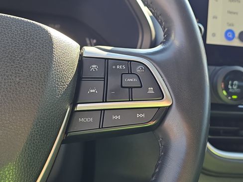 Certified 2024 Toyota Grand Highlander XLE image 27