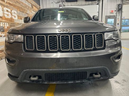 Used 2016 Jeep Grand Cherokee Laredo 75th Anniversary AWD/4WD image 5