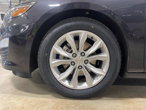 Used 2022 Chevrolet Malibu LT w/ Leather Package FWD image 30