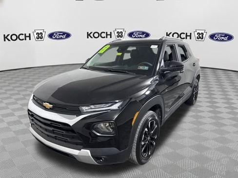 Used 2023 Chevrolet TrailBlazer LT image 3