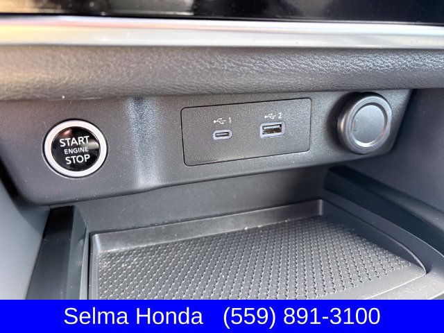 Used 2023 Nissan Rogue S FWD image 18