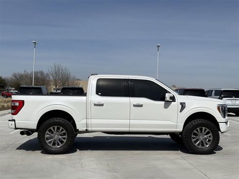 Used 2021 Ford F150 Limited image 3