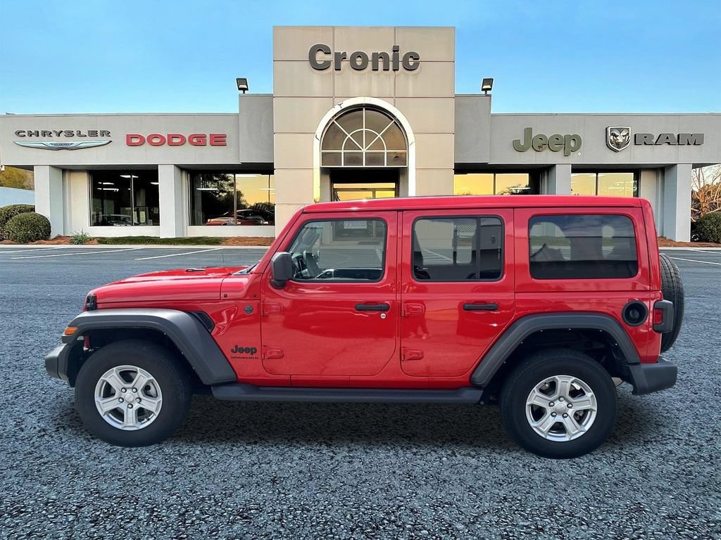 Used 2023 Jeep Wrangler Unlimited Sport w/ Sun And Sound Package AWD/4WD image 6