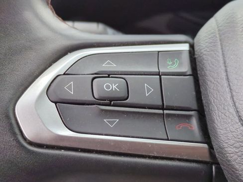 Used 2022 Jeep Compass Limited AWD/4WD image 24