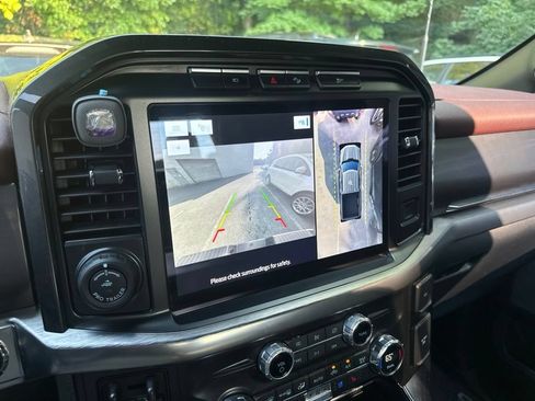 Used 2021 Ford F150 Lariat w/ Equipment Group 502A High AWD/4WD image 13