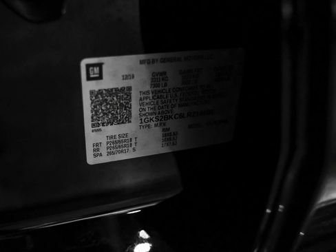 Used 2020 GMC Yukon SLT w/ Open Road Package AWD/4WD image 61