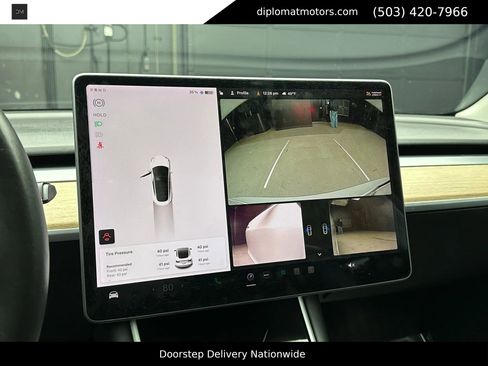 Used 2018 Tesla Model 3 Long Range image 31