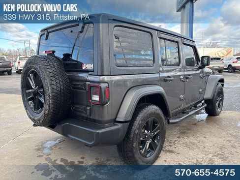 Used 2021 Jeep Wrangler Unlimited Sport image 6