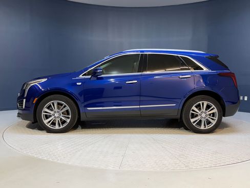 Certified 2024 Cadillac XT5 Premium Luxury FWD image 2