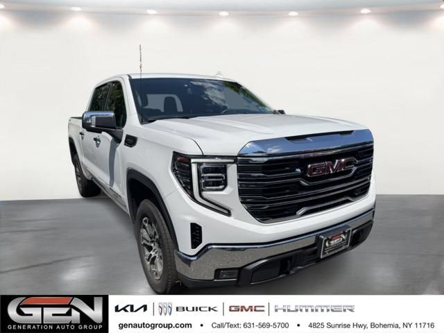 Used 2025 GMC Sierra 1500 SLT AWD/4WD image 1
