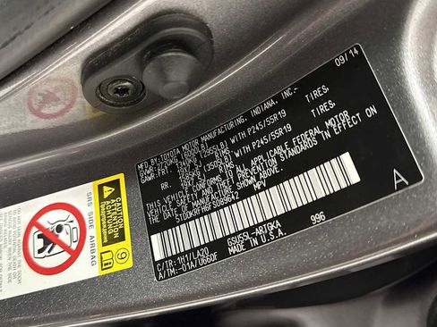 Used 2015 Toyota Highlander Limited Platinum image 11