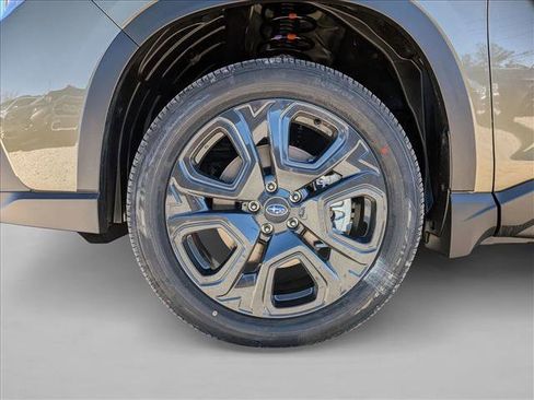 New 2025 Subaru Ascent Bronze Edition image 9