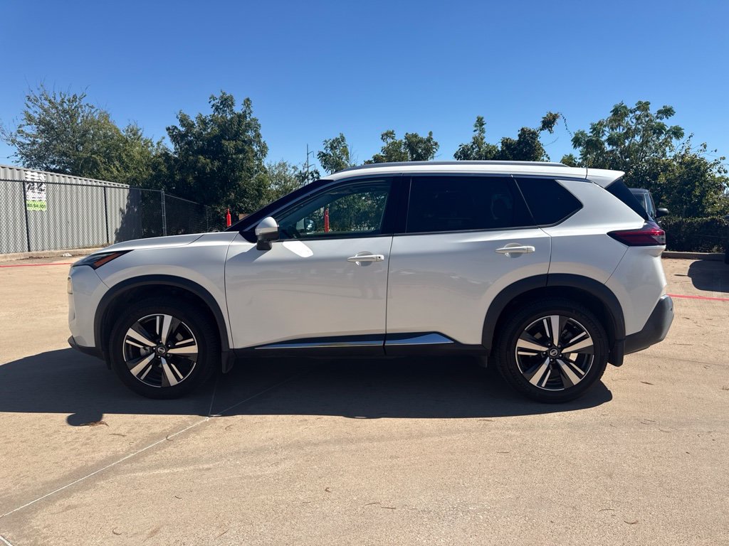 Certified 2021 Nissan Rogue SL w/ Premium Package FWD image 2
