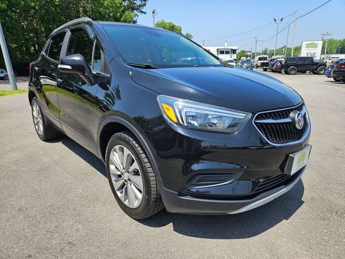 Used 2019 Buick Encore Preferred w/ Safety Package AWD/4WD image 3