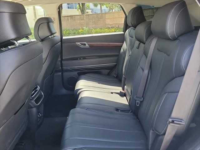 Used 2024 Genesis GV80 2.5T AWD/4WD image 15